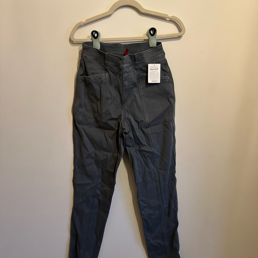 Stretch Twill Straight Leg Pant